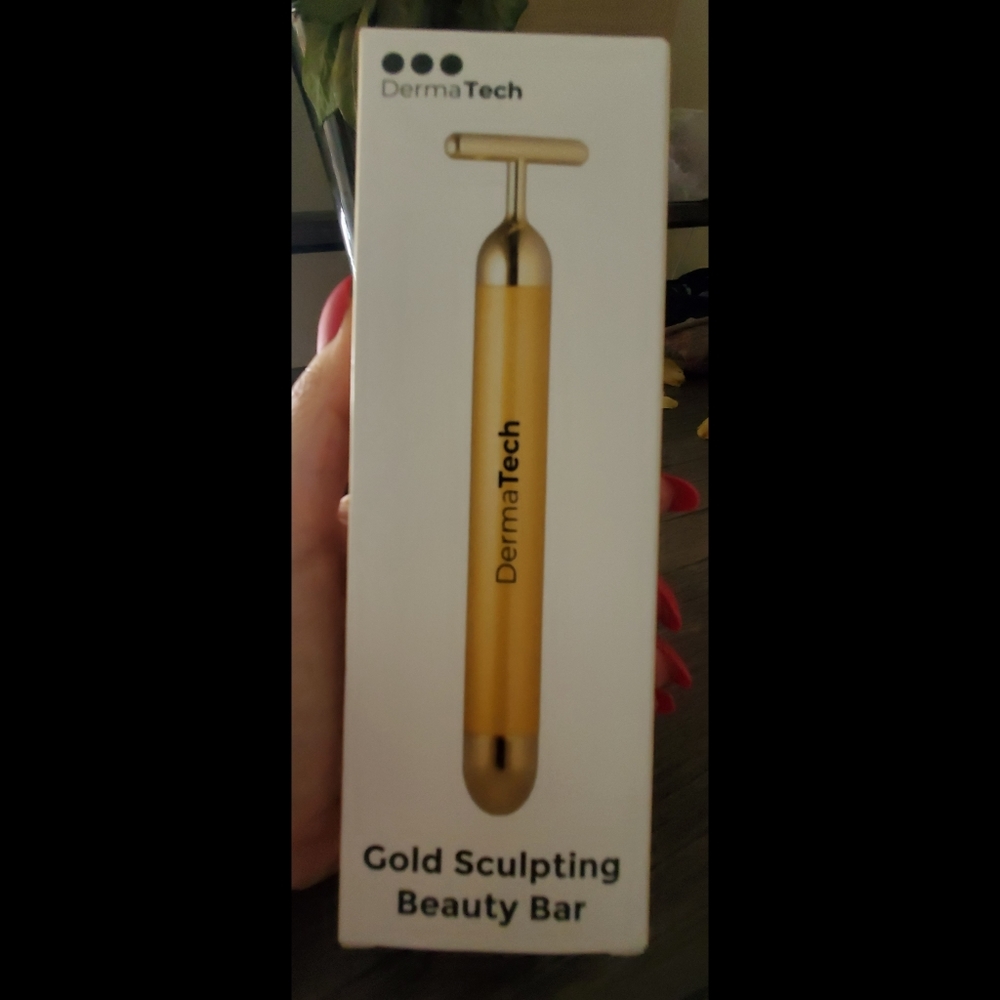 🤍DermaTech Gold Sculpting Beauty Bar